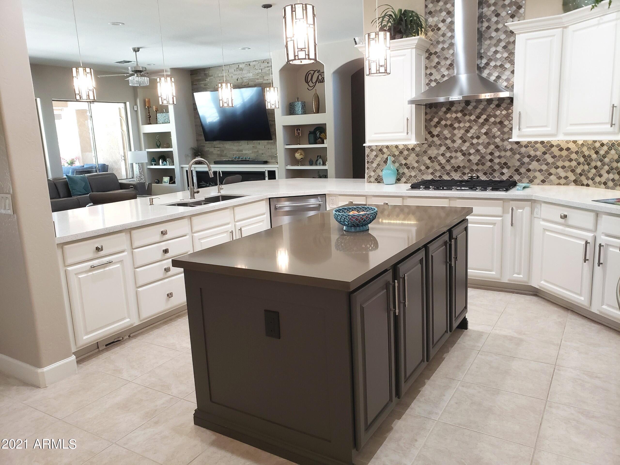 13305 West Coronado Road Goodyear, AZ 85395 - Photo 18 of 59 42123 B