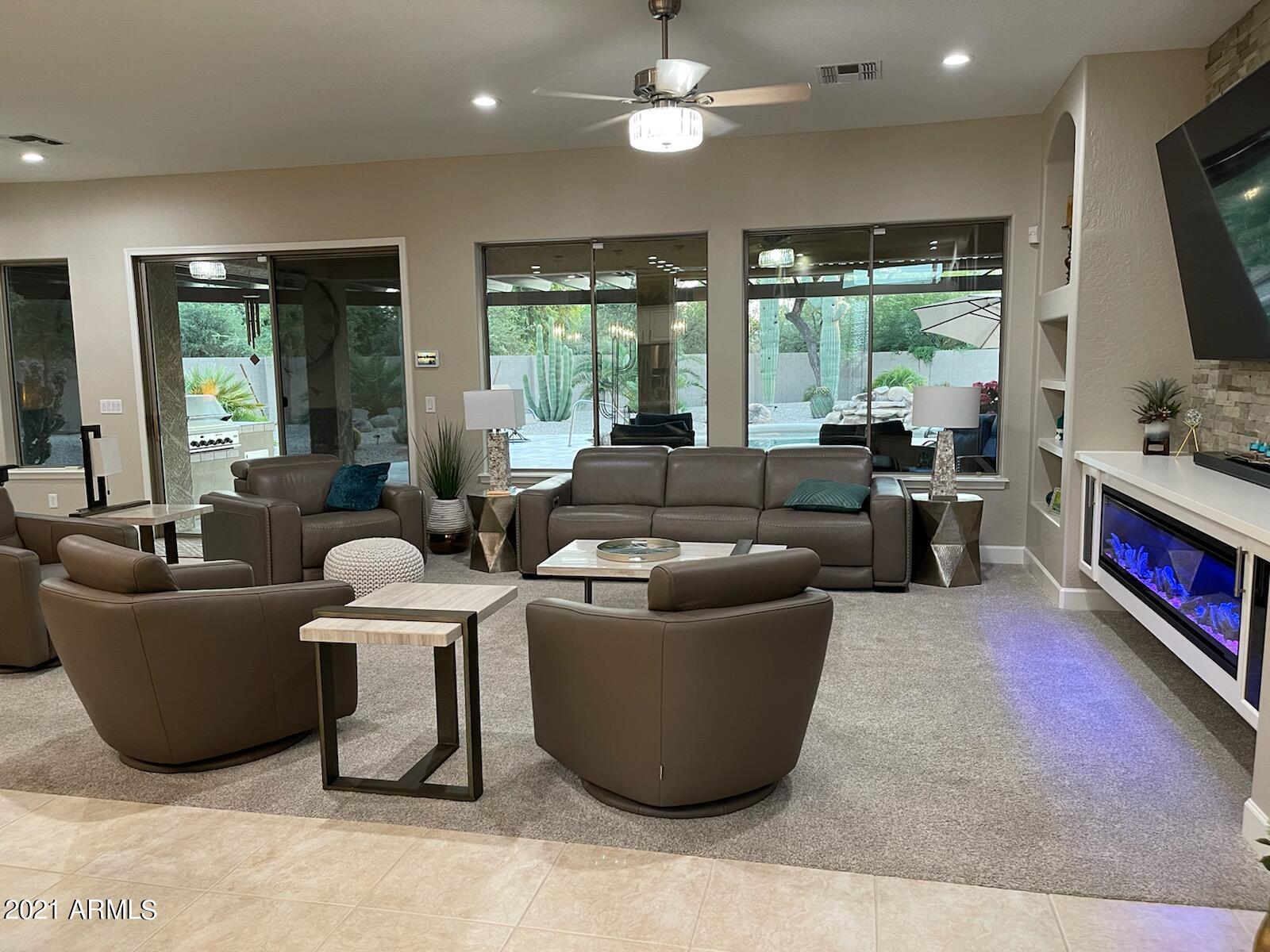 13305 West Coronado Road Goodyear, AZ 85395 - Photo 4 of 59 42172
