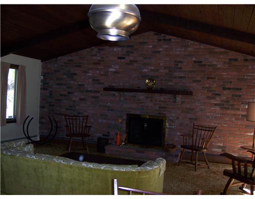 11 Sprucebrook Road Scituate, RI 02857 - Photo 3 of 12 Den/Family/Great Room.