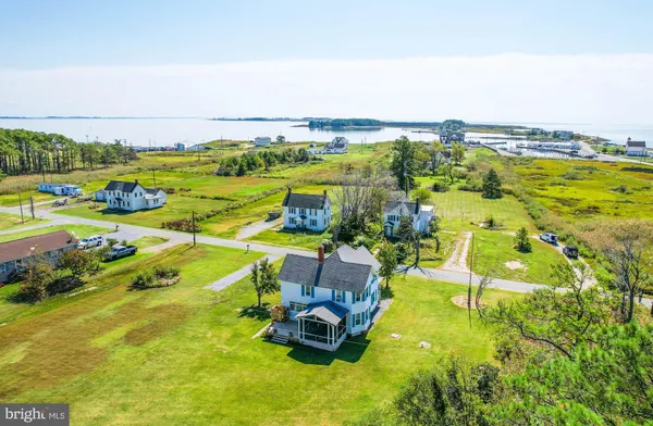 $389,000 | 1606 Steamboat Wharf Road, Fishing Creek, MD 21634