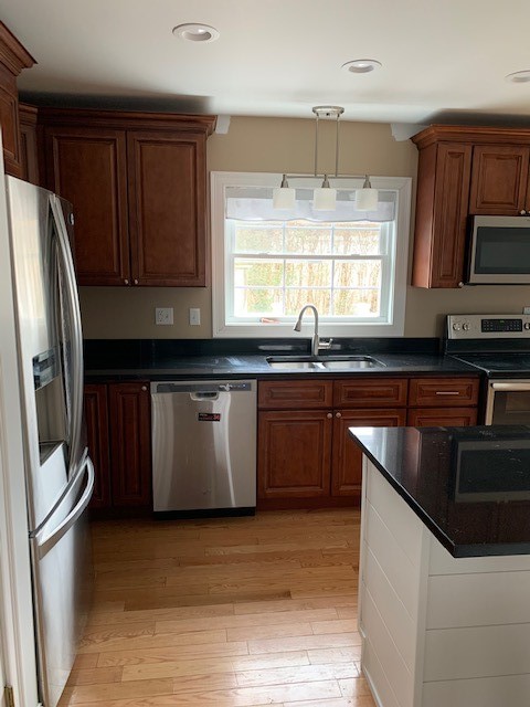 88 Kay Street Newport, RI 02840 - Photo 20 of 35