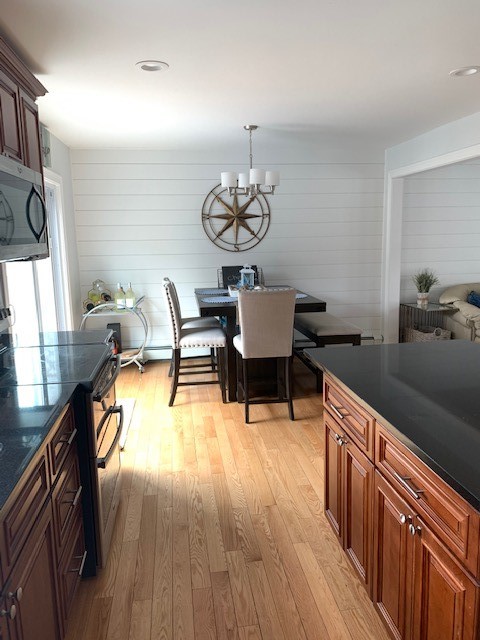 88 Kay Street Newport, RI 02840 - Photo 21 of 35