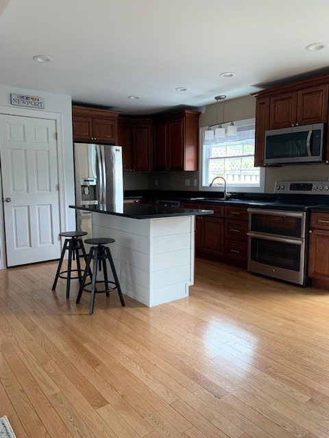 88 Kay Street Newport, RI 02840 - Photo 23 of 35