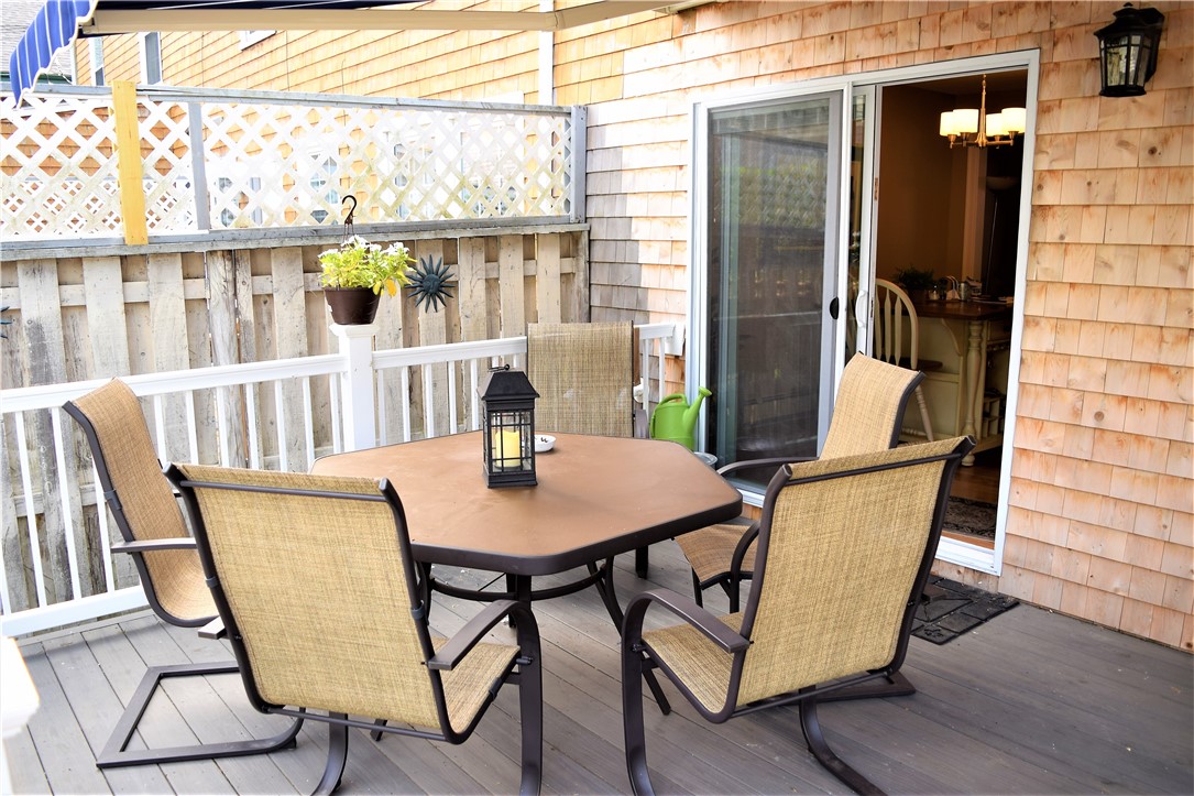 88 Kay Street Newport, RI 02840 - Photo 4 of 35