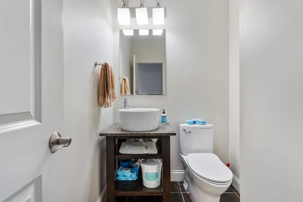 $669,000 | 1805 Mullikin Drive, Champaign, IL 61822