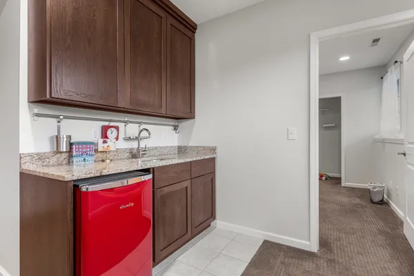 $669,000 | 1805 Mullikin Drive, Champaign, IL 61822