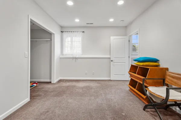 $669,000 | 1805 Mullikin Drive, Champaign, IL 61822