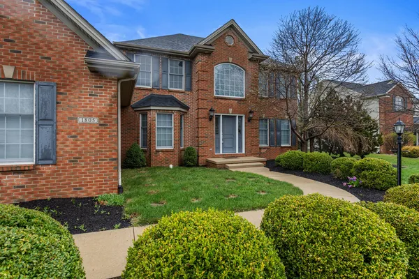 $669,000 | 1805 Mullikin Drive, Champaign, IL 61822