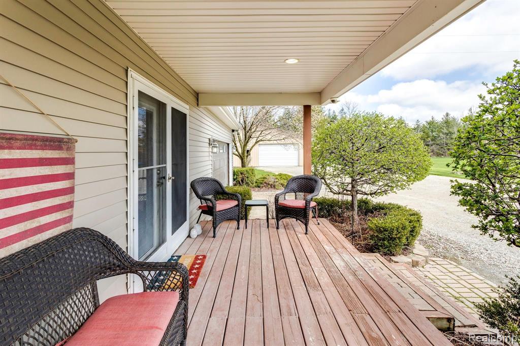 620 Miller Road Memphis, MI 48041 - Photo 10 of 62