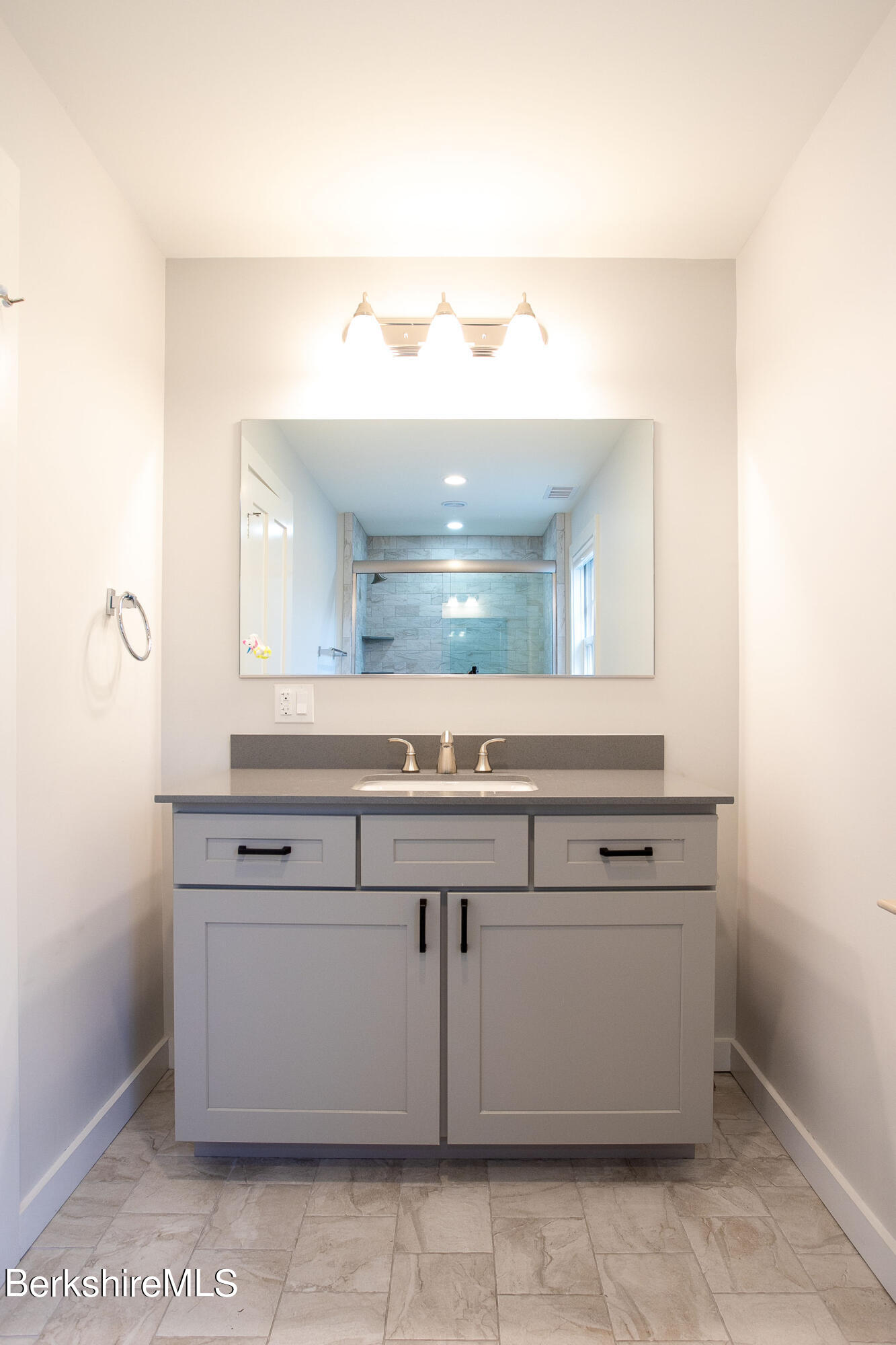 205 Main Road Monterey, MA 01245 - Photo 30 of 39 Full Bathroom