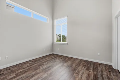 $405,000 | 801 North Bluff Drive, Unit 33, Austin, TX 78745