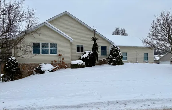 $240,000 | 7020 Gilroy Court, Spring Arbor, MI 49283
