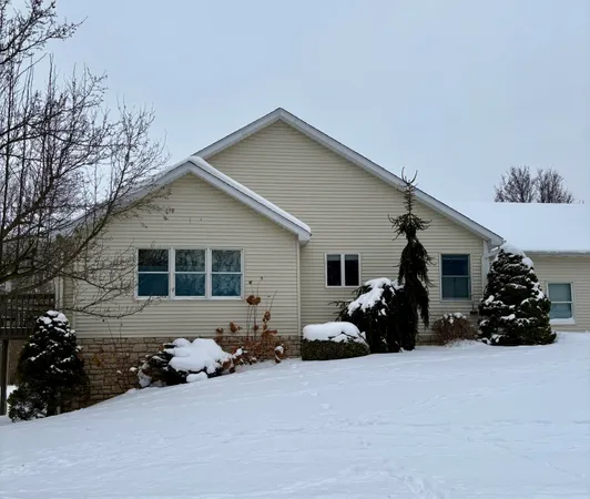 $240,000 | 7020 Gilroy Court, Spring Arbor, MI 49283