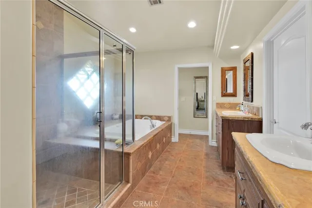 $719,000 | 17790 Cresta Blanca Lane, Victorville, CA 92395