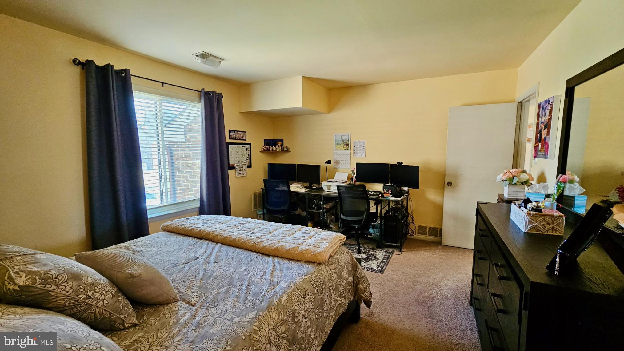 1475 Mt Holly Road, Unit B5 Beverly, NJ 08010 - Photo 12 of 23 Large Bedroom with Walk-In Closet