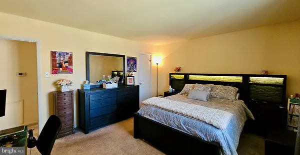 $165,000 | 1475 Mt Holly Road, Unit B5, Beverly, NJ 08010
