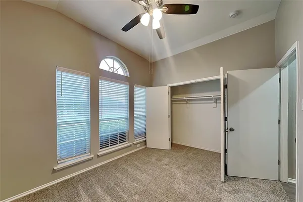 $2,150 | 900 Pebble Creek Drive, Burleson, TX 76028