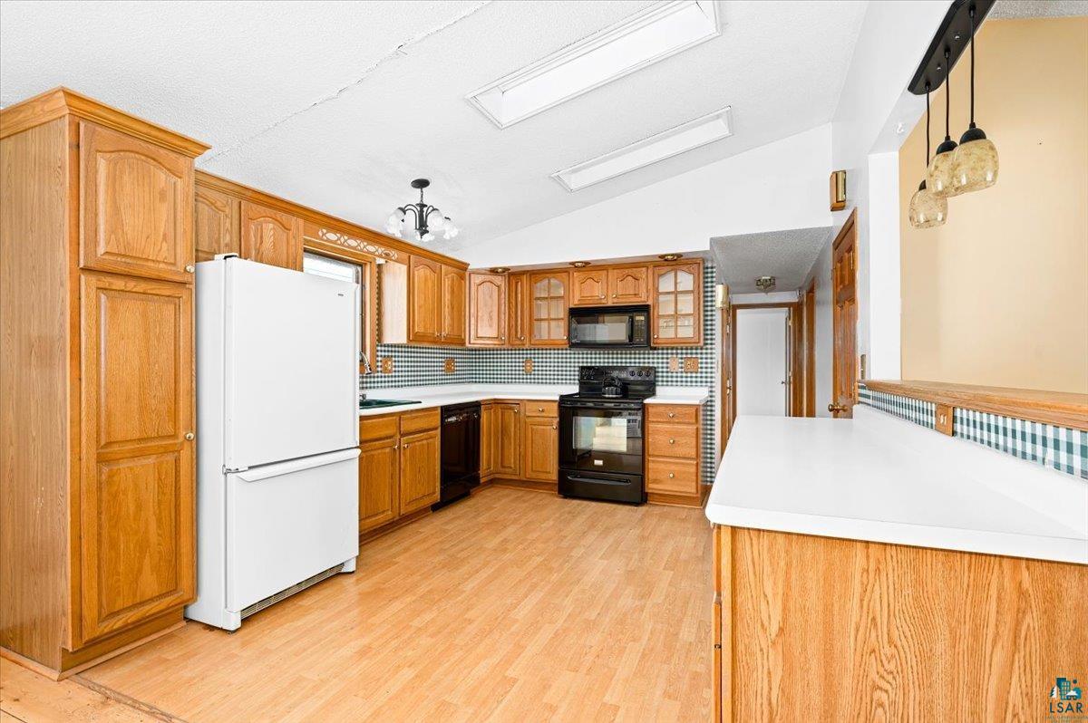 656 Stanley Road Two Harbors, MN 55616 - Photo 12 of 37