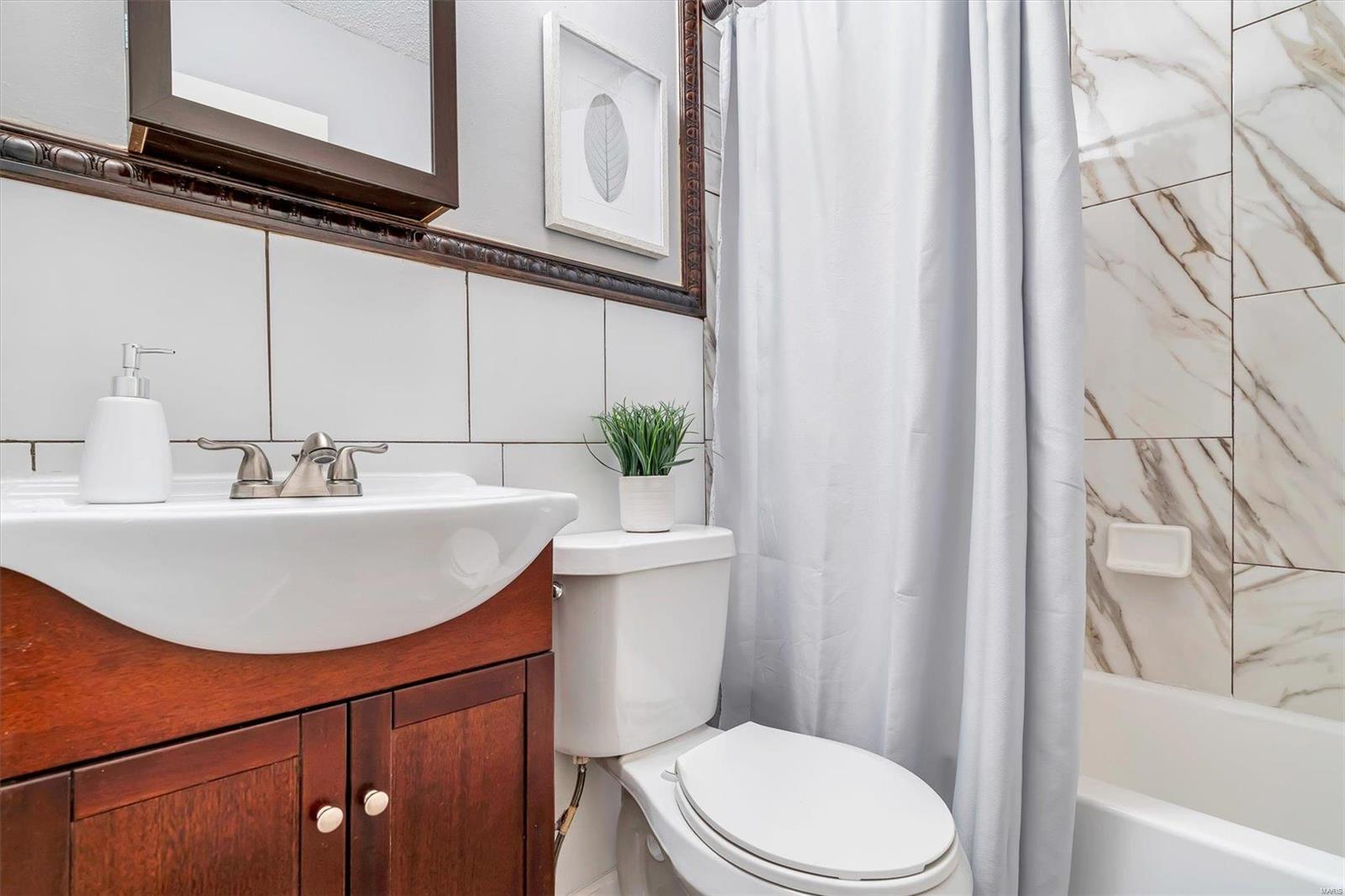 10520 Rothwell Drive St. Louis, MO 63136 - Photo 14 of 30 Gallery Image 14