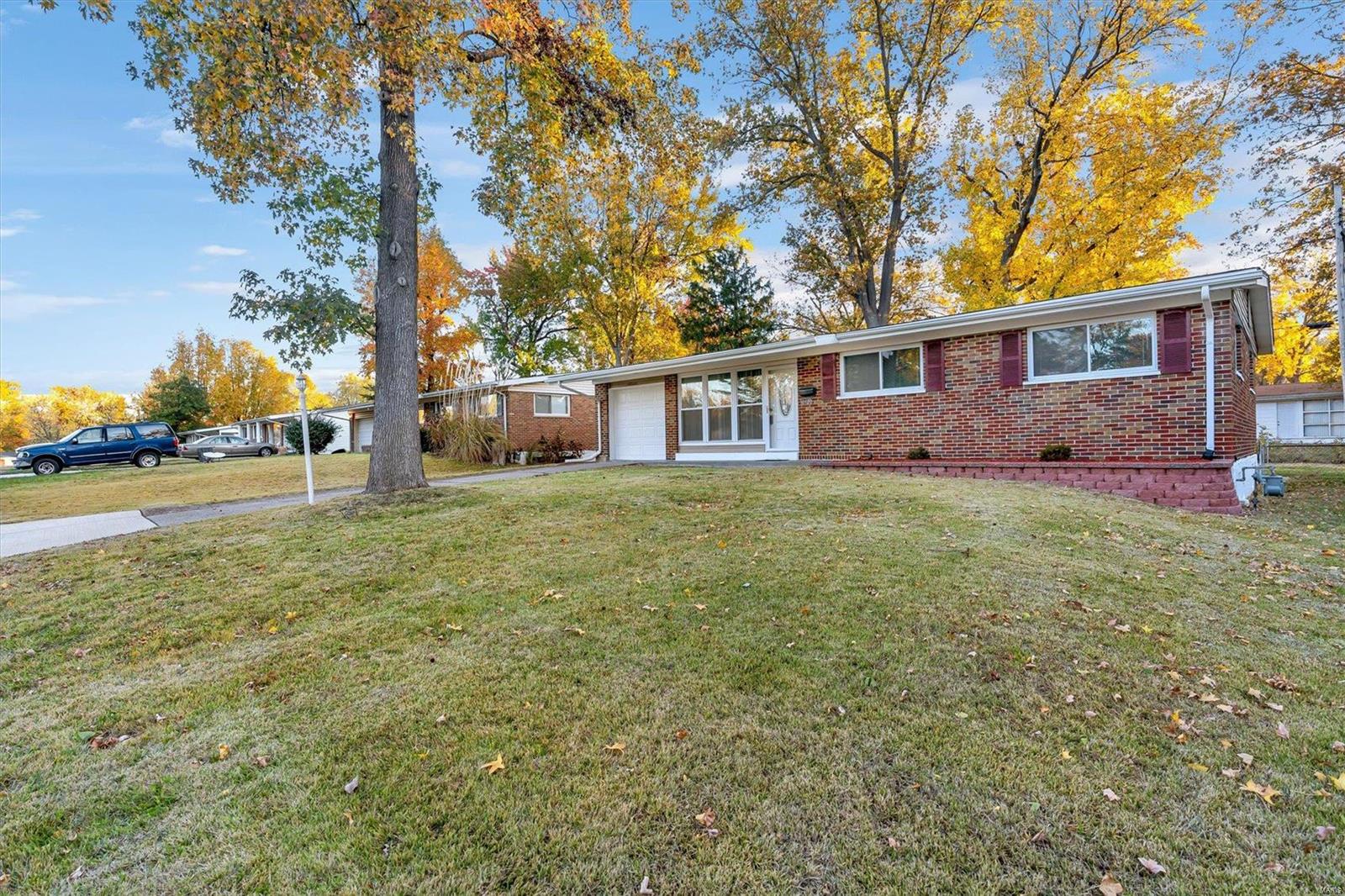 10520 Rothwell Drive St. Louis, MO 63136 - Photo 3 of 30 Gallery Image 3