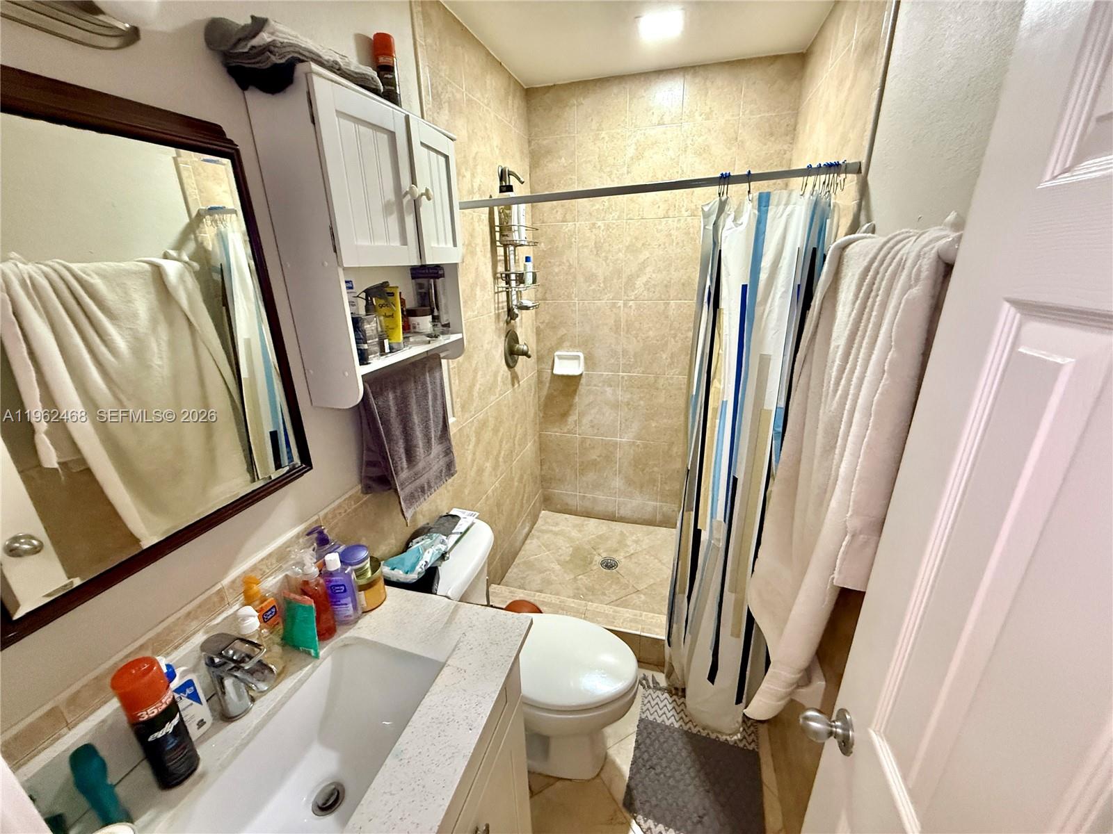 300 Southwest 71st Avenue Miami, FL 33144 - Photo 13 of 17