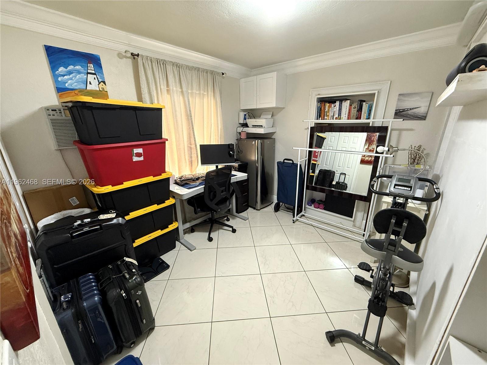 300 Southwest 71st Avenue Miami, FL 33144 - Photo 10 of 17