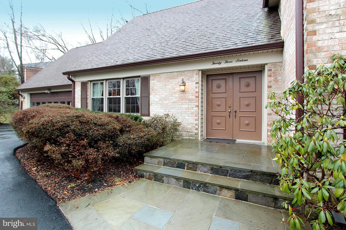 2316 North Gate Terrace Silver Spring, MD 20906 - Photo 3 of 30 Exterior (Front)
