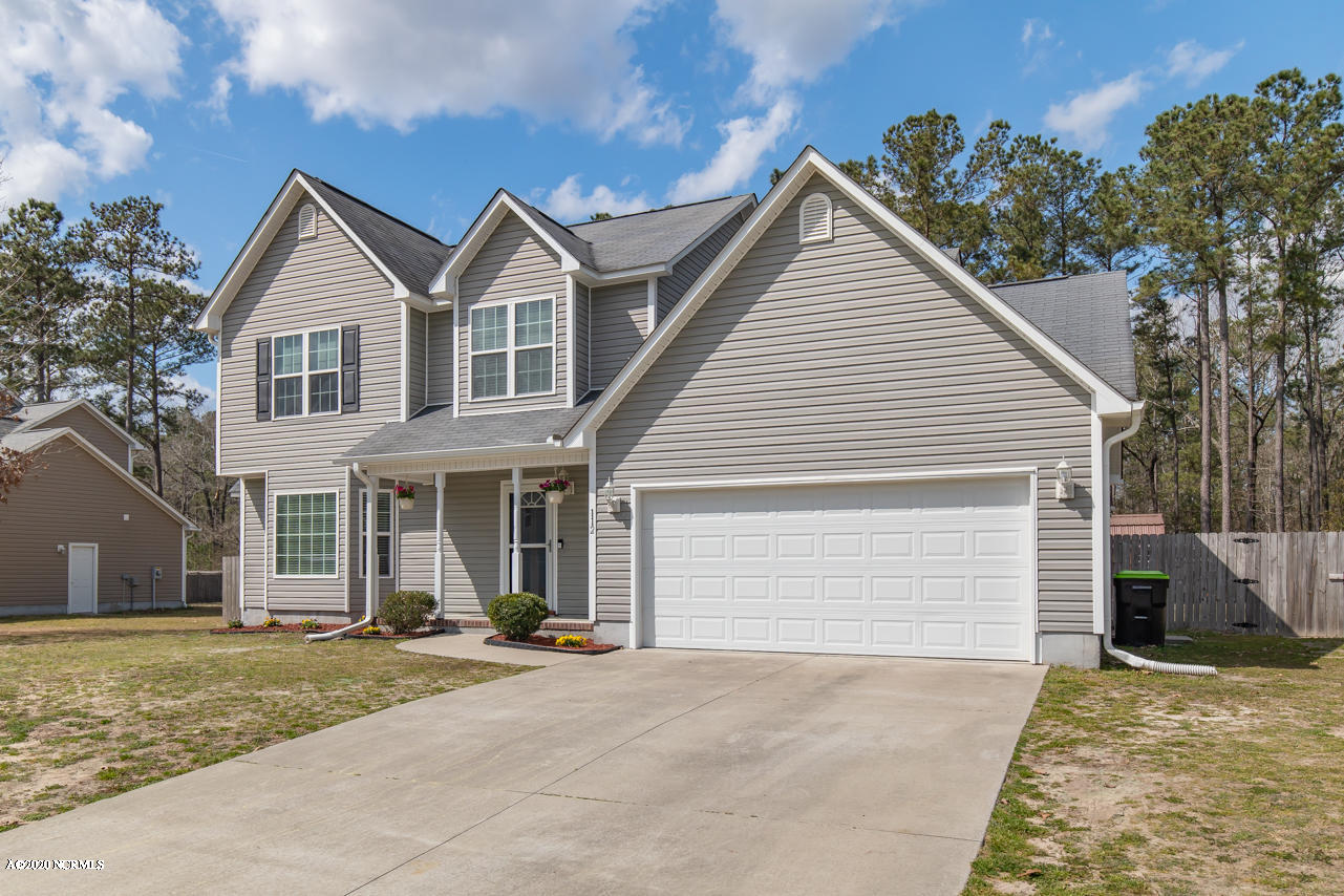 112 Saint Road Richlands, NC 28574 - Photo 3 of 42 3