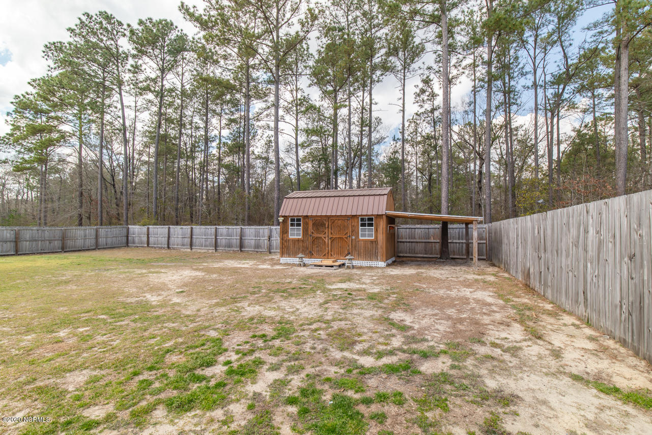 112 Saint Road Richlands, NC 28574 - Photo 40 of 42 40