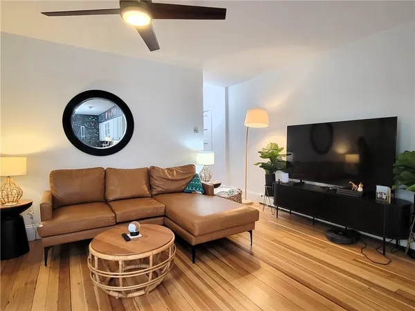 $10,000 | 102 Broadway, Unit 1C, Newport, RI 02840