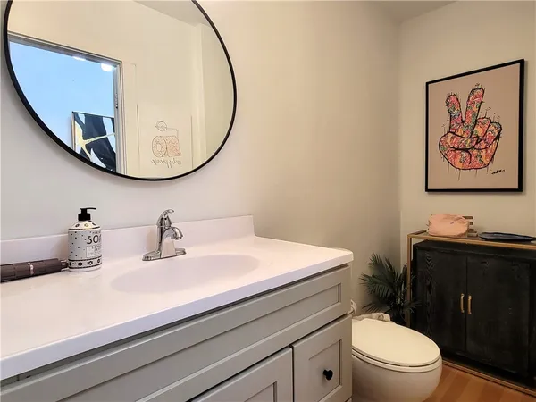 $10,000 | 102 Broadway, Unit 1C, Newport, RI 02840