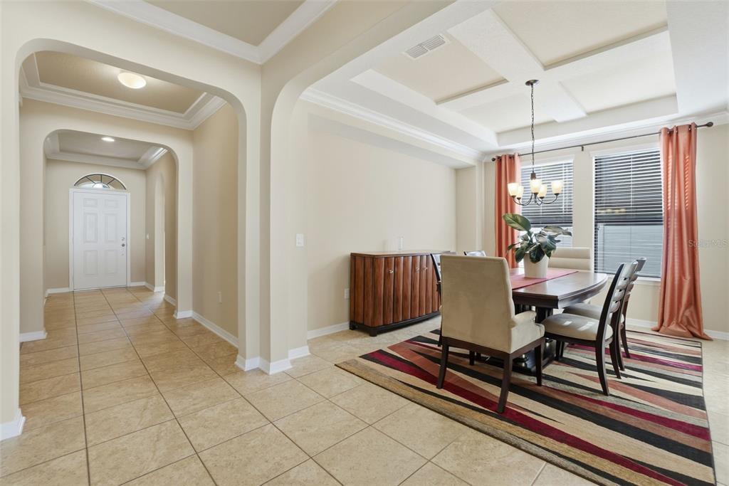 1154 Fountain Coin Loop Orlando, FL 32828 - Photo 16 of 48 a living room with furniture