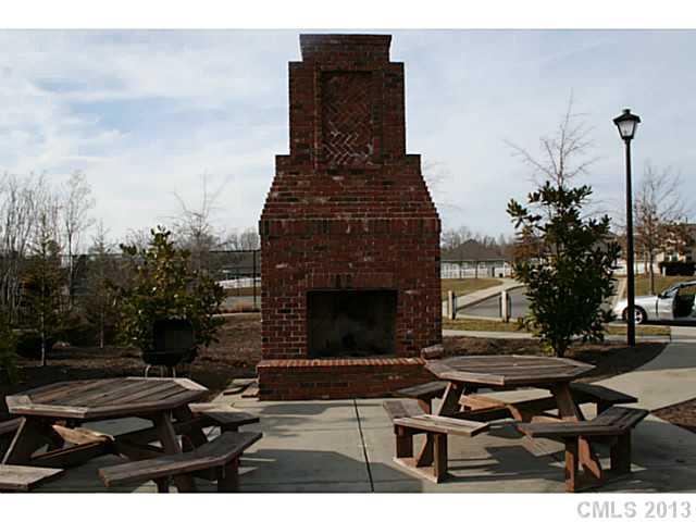 3390 Merchant Lane Davidson, NC 28036 - Photo 12 of 16 Gallery Image 12