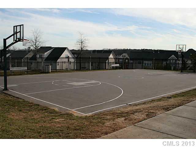 3390 Merchant Lane Davidson, NC 28036 - Photo 14 of 16 Gallery Image 14