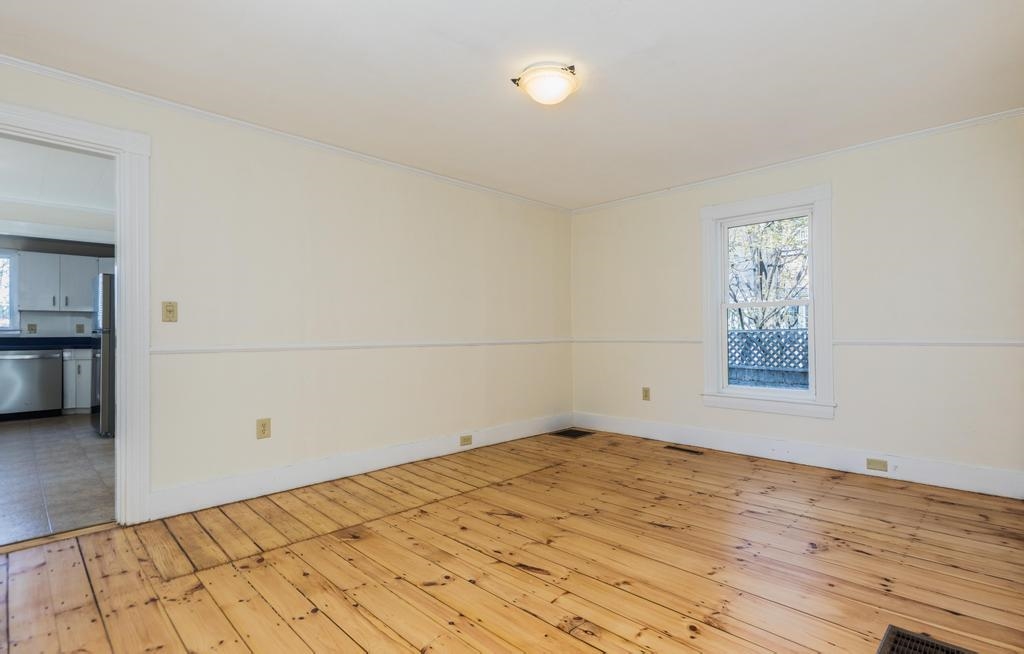 23 Gill Street Exeter, NH 03833 - Photo 23 of 41