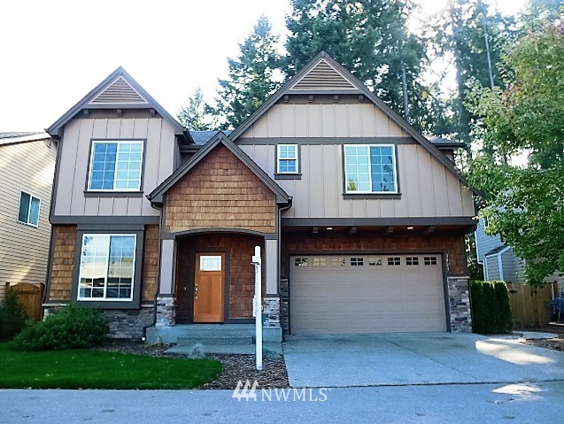 3927 Northeast 9th Place Renton, WA 98056 - Photo 2 of 24
