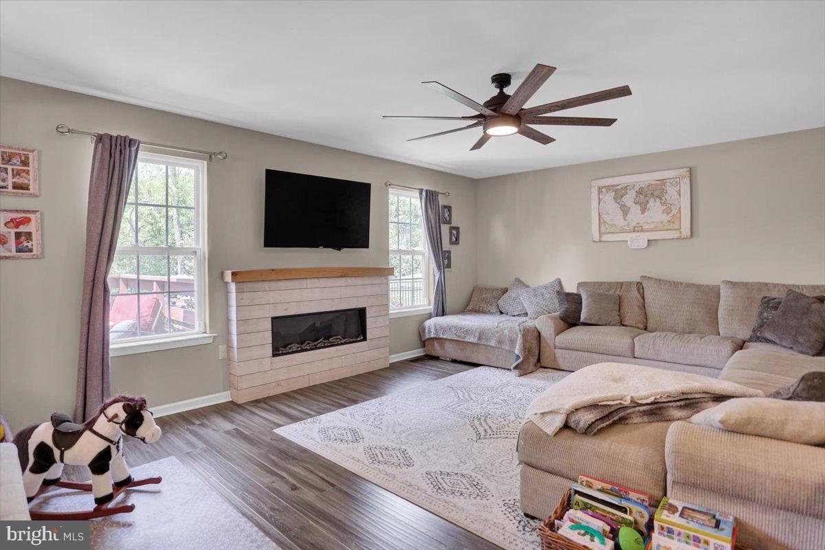 304 Longview Drive Reading, PA 19608 - Photo 14 of 38