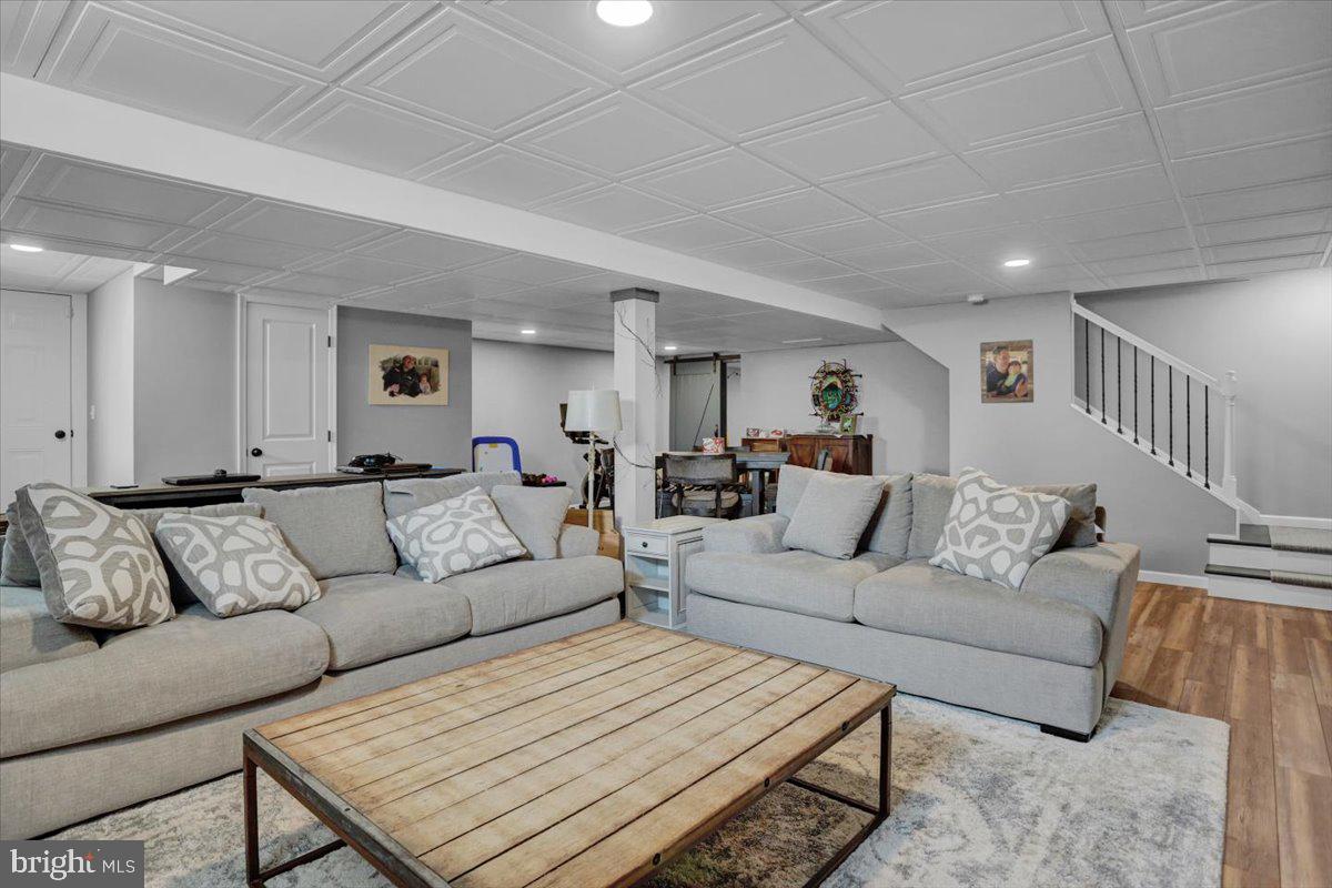 304 Longview Drive Reading, PA 19608 - Photo 32 of 38