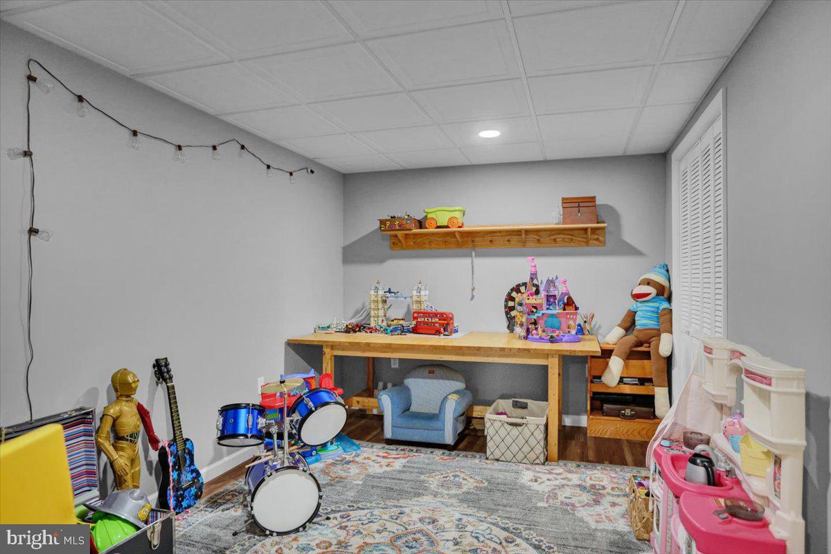 304 Longview Drive Reading, PA 19608 - Photo 34 of 38