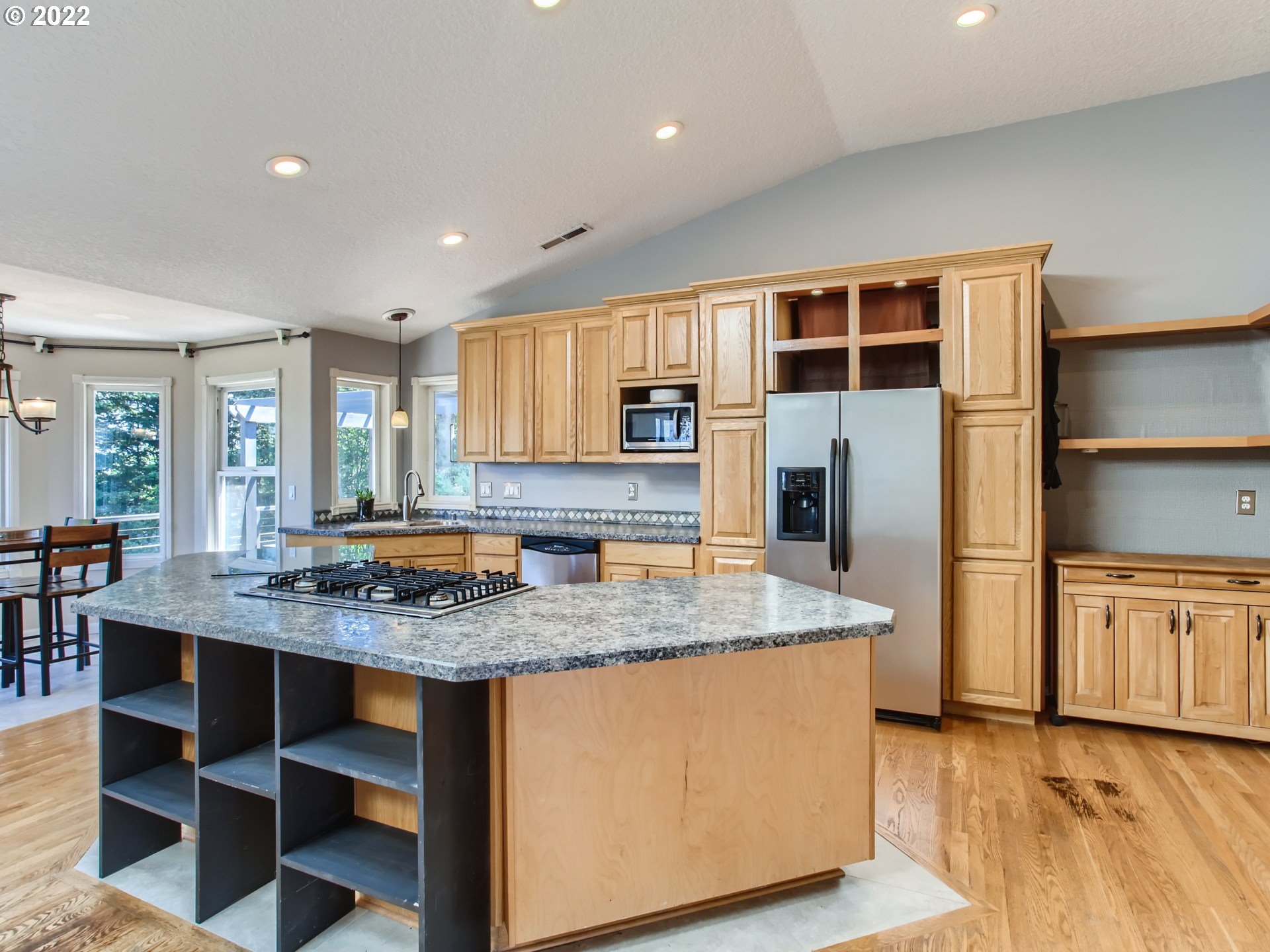 3938 Northwest Oregon Street Camas, WA 98607 - Photo 8 of 32 Gallery Image 8