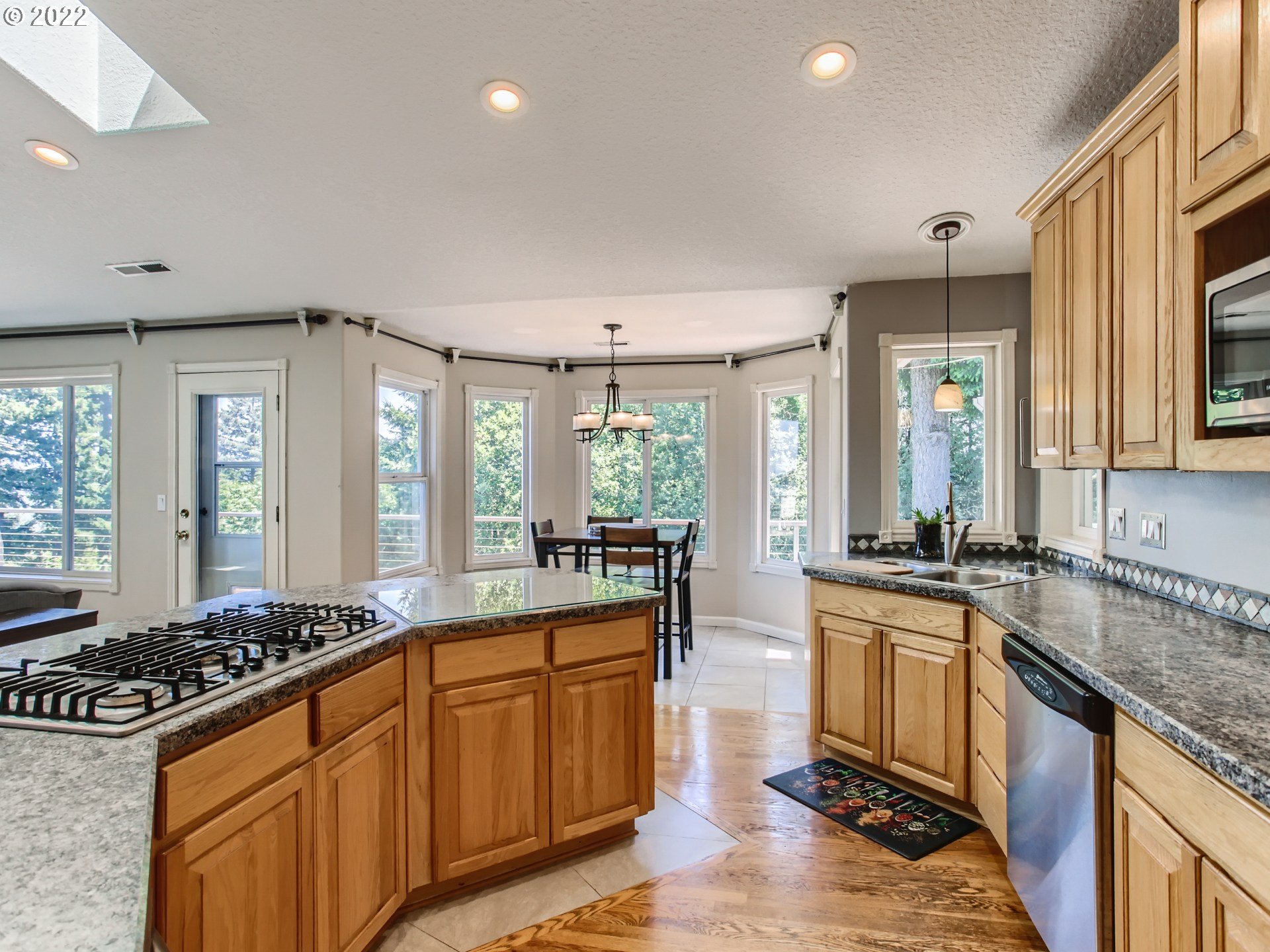 3938 Northwest Oregon Street Camas, WA 98607 - Photo 9 of 32 Gallery Image 9