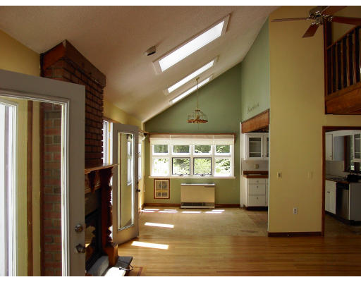 4 Birch Bluff Road Montgomery, MA 01085 - Photo 2 of 6
