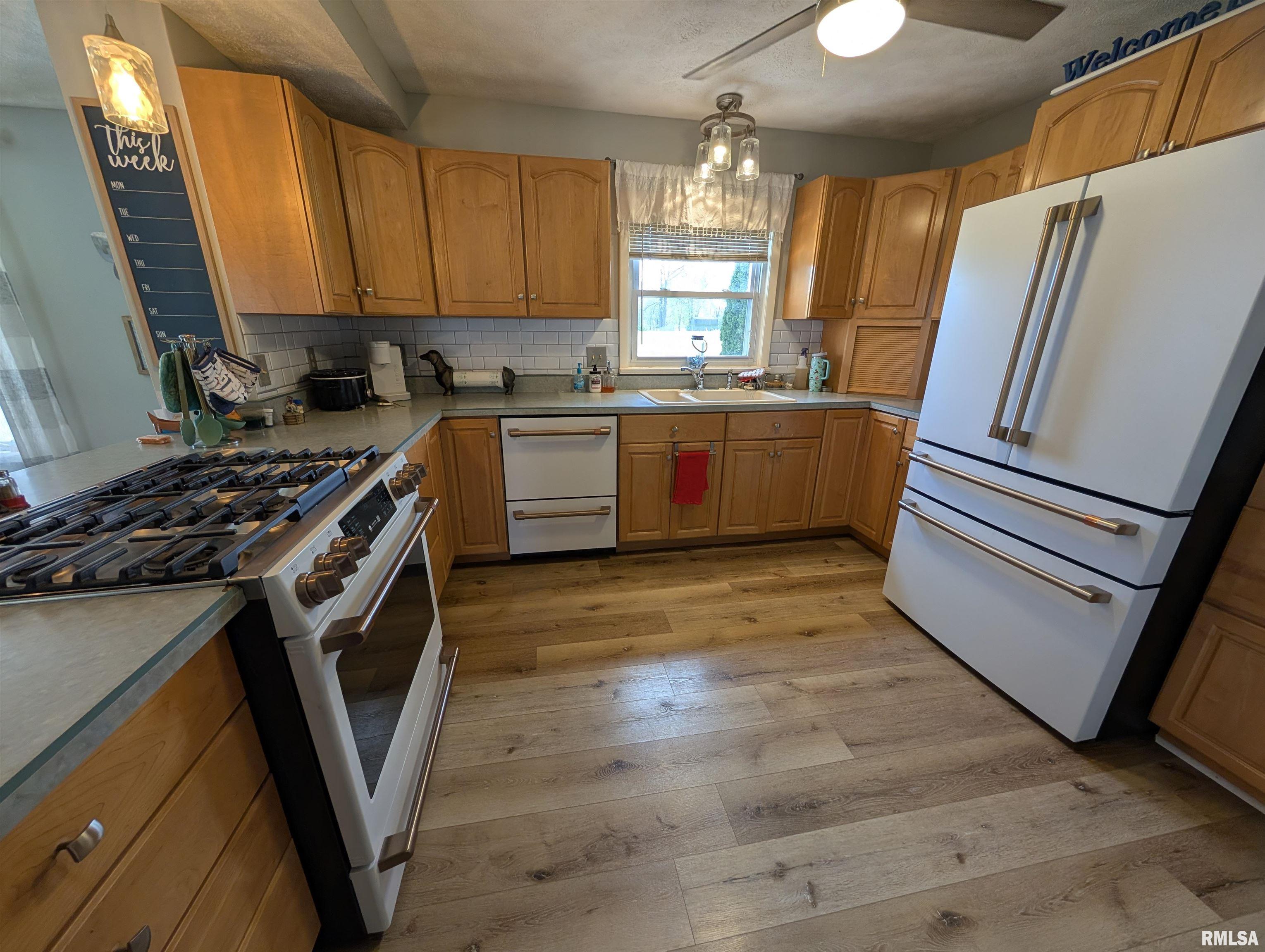 12322 Trinidad Terrace Marion, IL 62959 - Photo 13 of 43