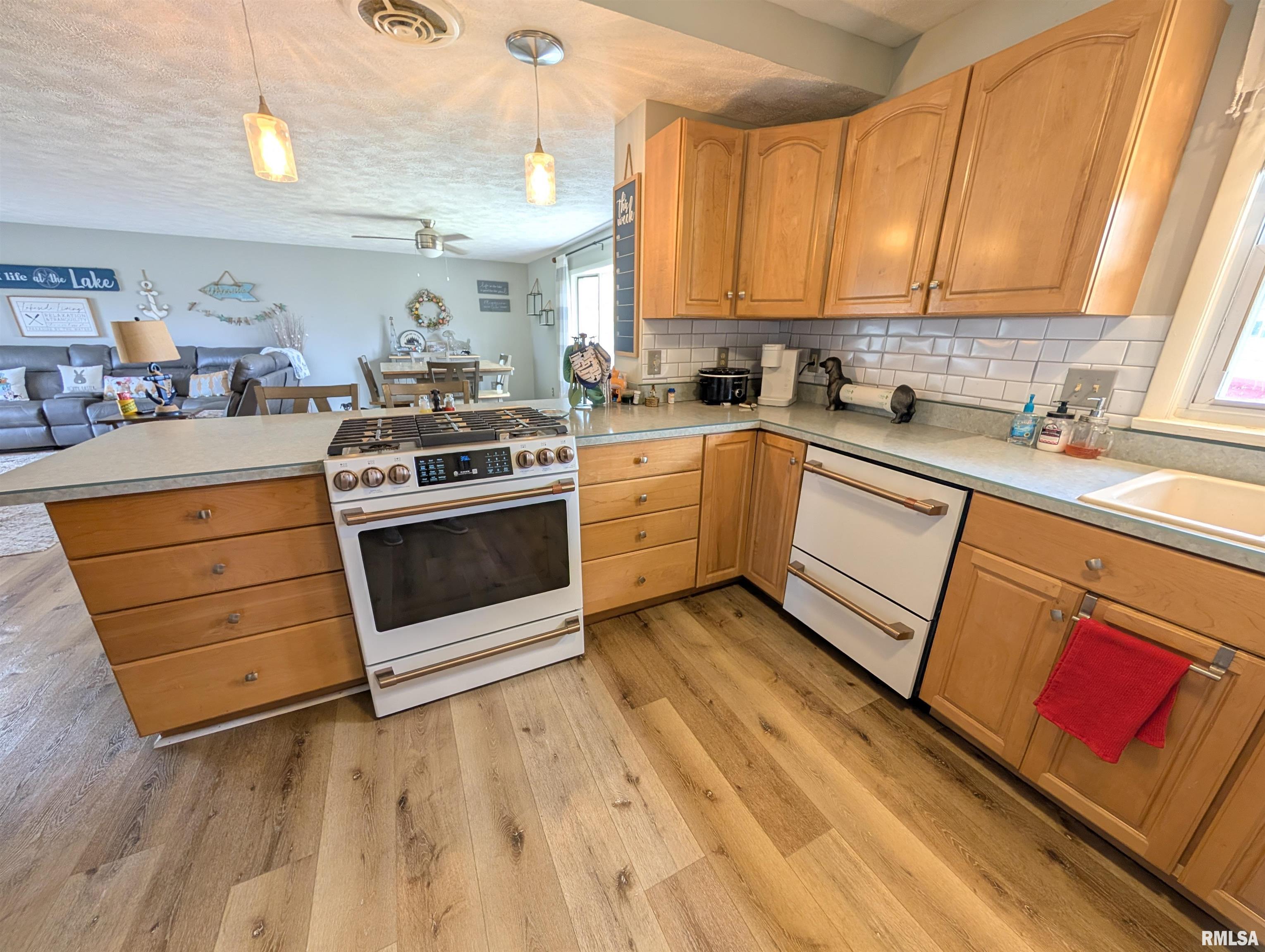 12322 Trinidad Terrace Marion, IL 62959 - Photo 10 of 43