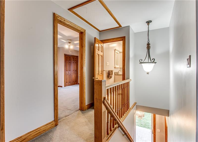232 Spring Street Oakdale, PA 15071 - Photo 15 of 24