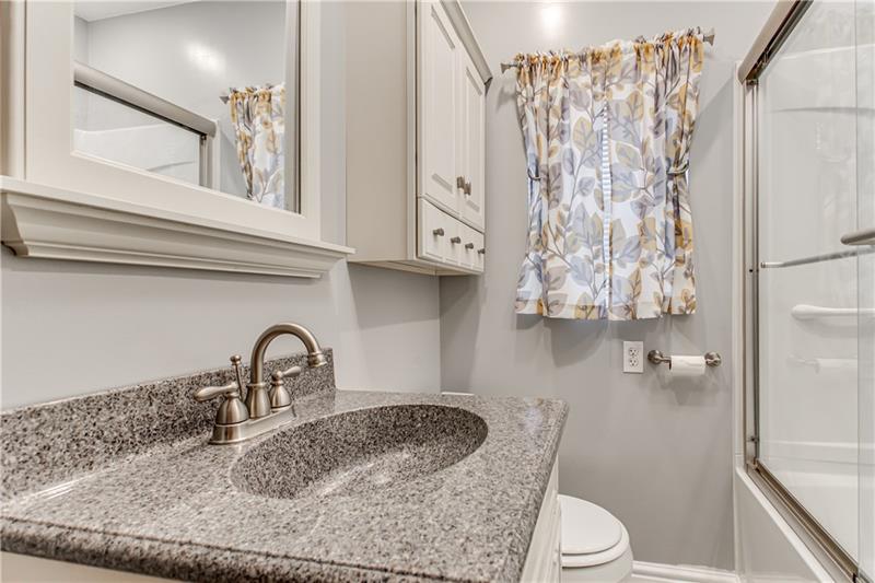232 Spring Street Oakdale, PA 15071 - Photo 20 of 24