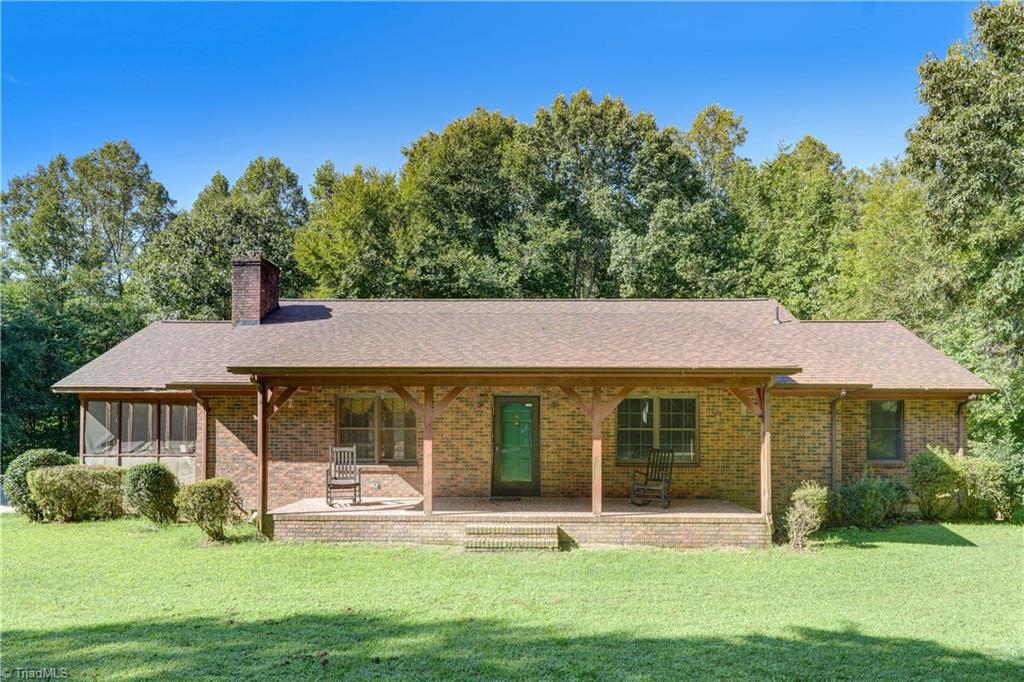 800 Dairy Road Reidsville, NC 27320 - Photo 2 of 38 Gallery Image 2