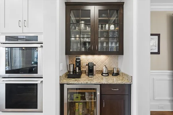 $1,495,000 | 700 Swain Avenue, Elmhurst, IL 60126