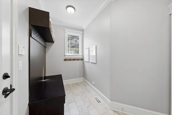 $1,495,000 | 700 Swain Avenue, Elmhurst, IL 60126