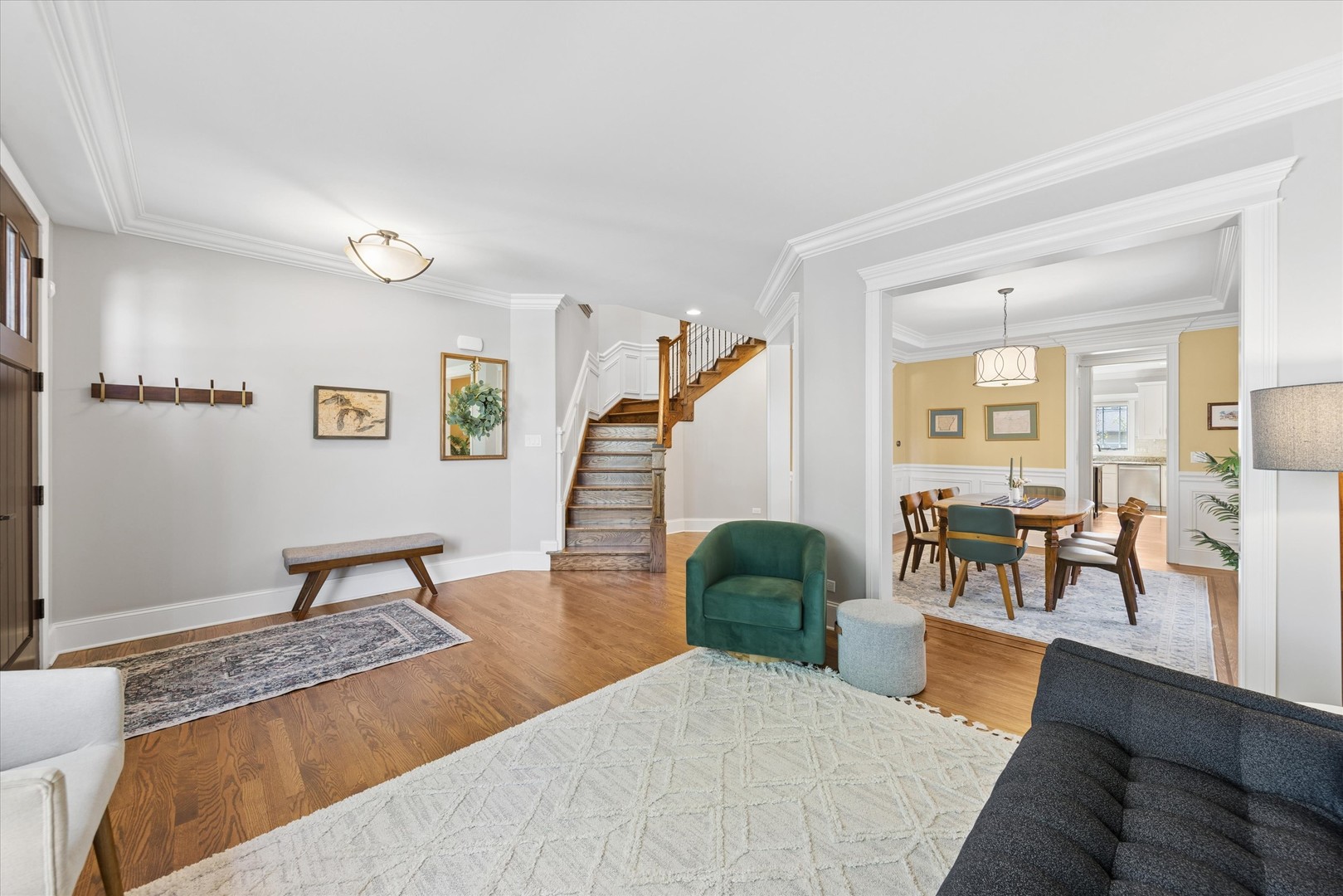 700 Swain Avenue Elmhurst, IL 60126 - Photo 2 of 33 a living room with furniture and wooden floor